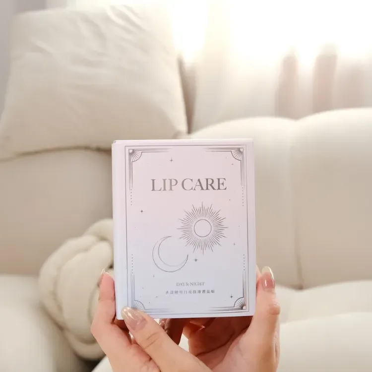 水漾嫩唇日夜修護禮盒組 04