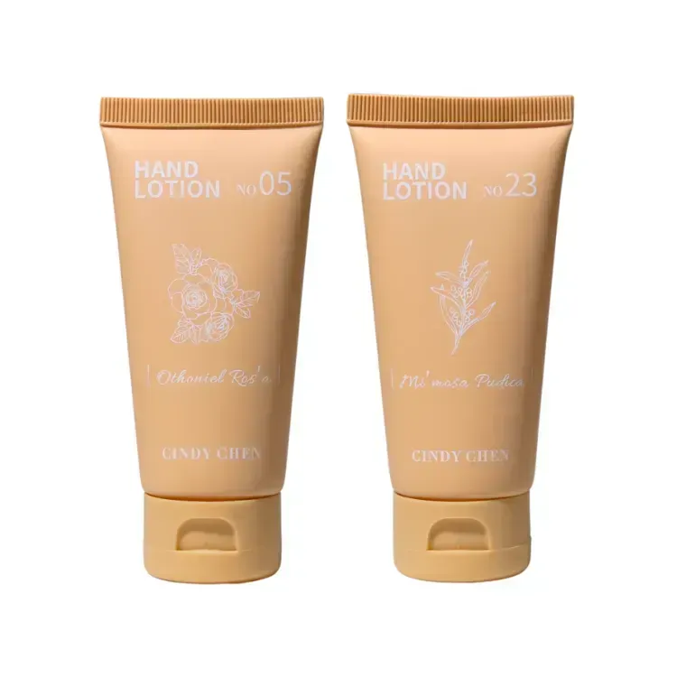 精粹香氛護手霜03